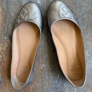 Tory Burch Silver/Pewter Ballet Flats with Logo